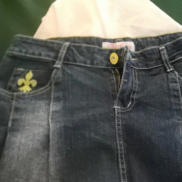 Denim Vintage Mini Skirt - Picture 6 of 7